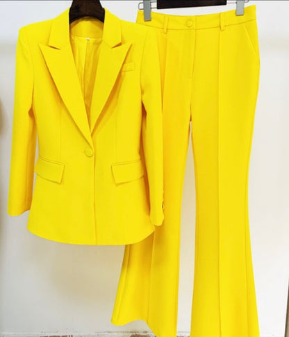 IT GIRL Suit